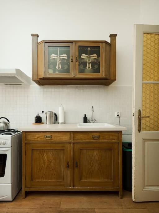 Artisan & Old-timey 2 Bedrooms Praga